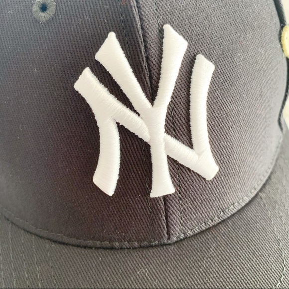 NWT Authentic Gucci Baseball NY Yankees™ patch Cap​ - Picture 7 of 12